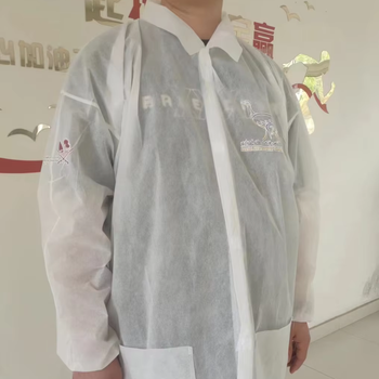 CE Certified Non Woven Laboratory Coat Level D
